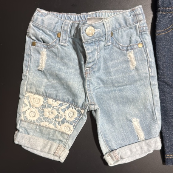 3 mths | baby girls | jeans/jeggings bundle - Picture 2 of 7